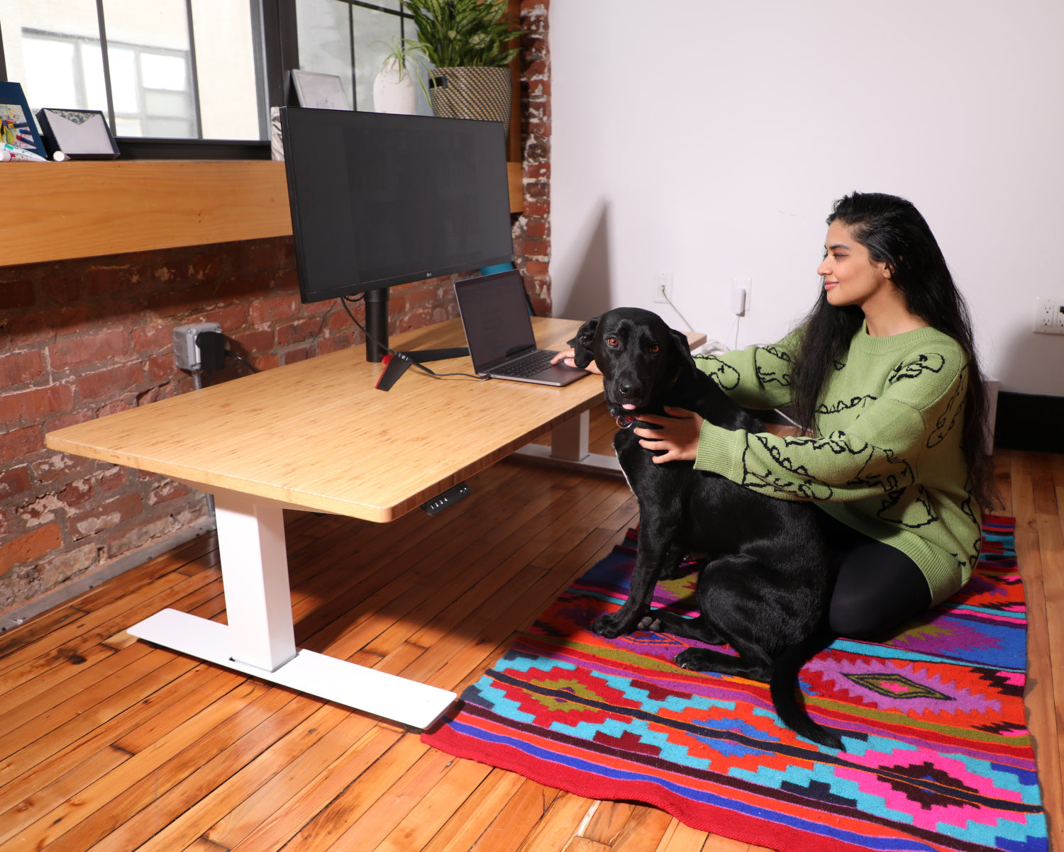 5 Ways to Create a Healthy Home Workspace – Lowdesk